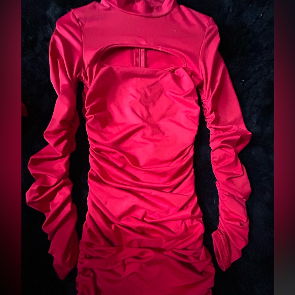 Red, Amazon